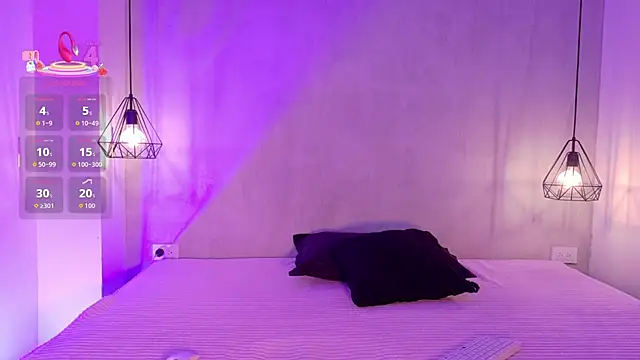 SalomeGarciaa online show from 3, 6, 2026