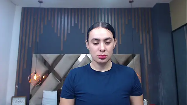 MartinaaFit online show from 9, 7, 2026
