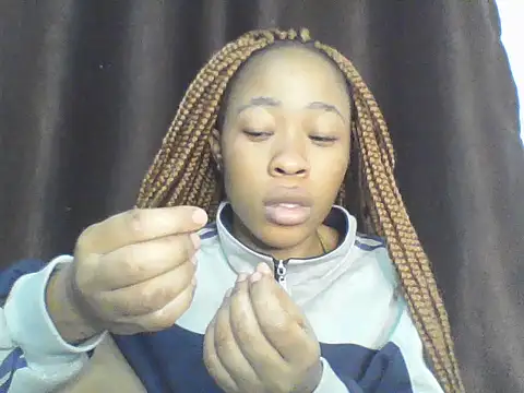 Snapshot of bubble_candi chatting on 18, 7, 2026 bubble candi online show from 18, 7, 2026