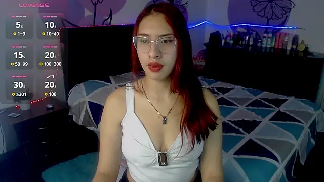 Snapshot of ashly_litlle chatting on 27, 6, 2026 ashly litlle online show from 27, 6, 2026