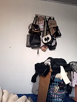 Snapshot of Perla-stone1 chatting on 8, 7, 2026 Perla-stone1 online show from 8, 7, 2026