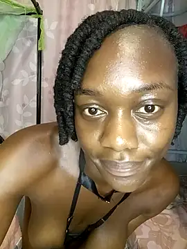 Snapshot of Paulahaze chatting on 9, 7, 2026 Paulahaze online show from 9, 7, 2026