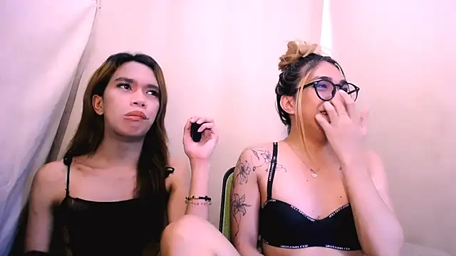 cuntyslut nikki online show from 26, 5, 2026