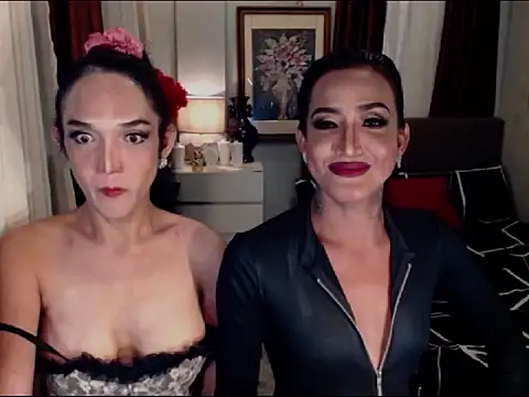 ScarlethXAviona online show from 1, 6, 2026
