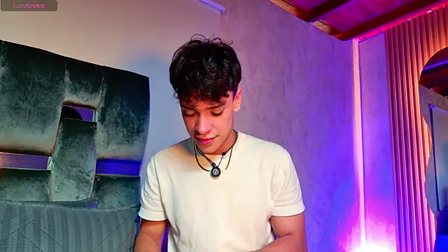 Ander asford77 online show from 13, 7, 2026