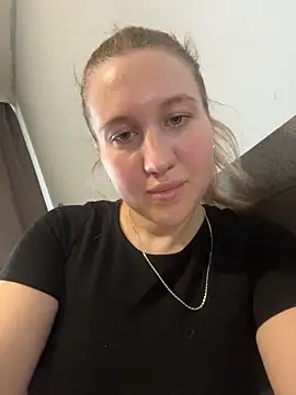 MarieHeartt online show from 18, 6, 2026
