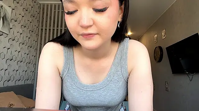 NikiGrandberry online show from 24, 5, 2026
