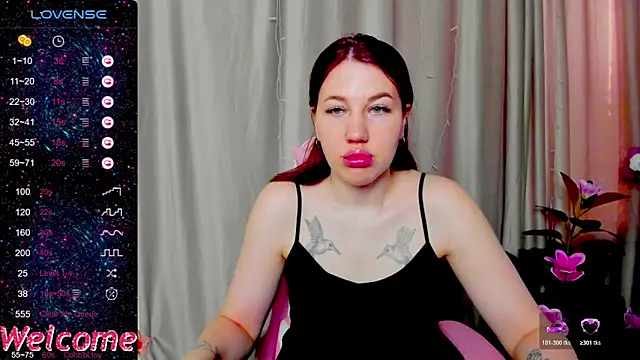 Arya Curves online show from 4, 6, 2026
