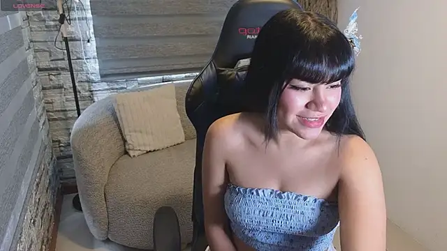Snapshot of sky_vg chatting on 31, 5, 2026 sky vg online show from 31, 5, 2026