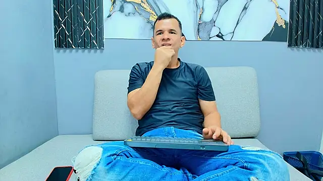 matthew white2 online show from 25, 5, 2026