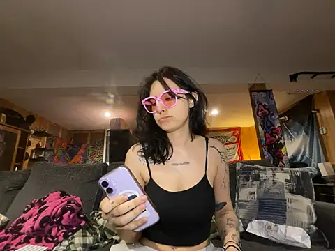 Snapshot of B4BYJINX chatting on 3, 6, 2026 B4BYJINX online show from 3, 6, 2026