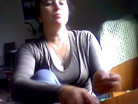 AniaCool77 online show from 12, 6, 2026