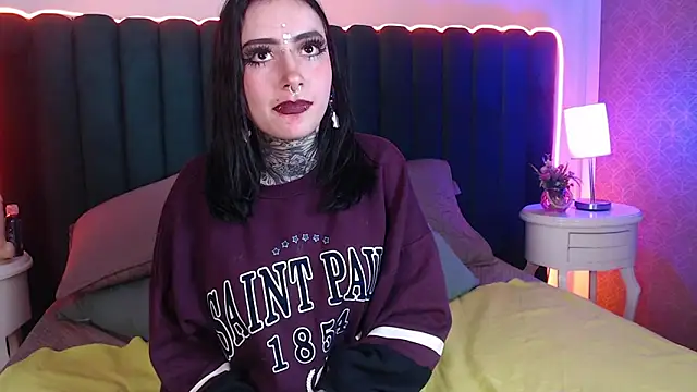 Scarleth Fg  online show from 27, 5, 2026
