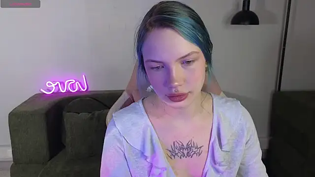 Snapshot of Eva_Greer chatting on 11, 7, 2026 Eva Greer online show from 11, 7, 2026