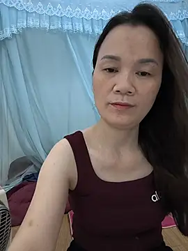 Snapshot of Lye_lovely chatting on 15, 7, 2026 Lye lovely online show from 15, 7, 2026