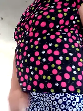Bong sexy online show from 25, 5, 2026