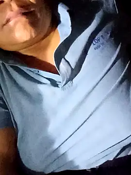 Snapshot of Bong_sexy chatting on 12, 7, 2026 Bong sexy online show from 12, 7, 2026