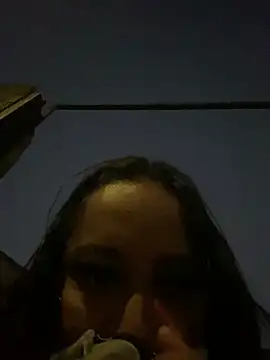jhenannyy online show from 19, 6, 2026