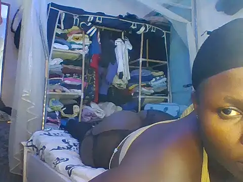 Chocolatesmiles online show from 1, 6, 2026
