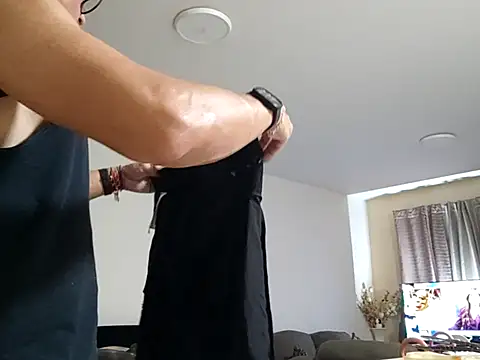 Gaceru01006 online show from 18, 7, 2026