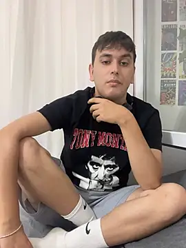 imjustaboyy1 online show from 24, 7, 2026