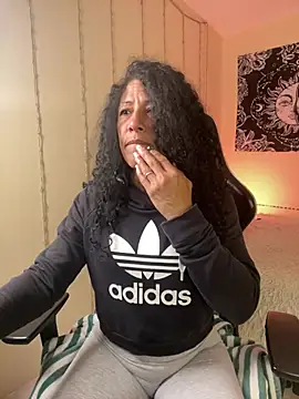 victorya milf online show from 3, 6, 2026