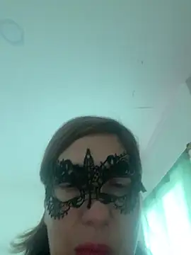 lulupiecitosamor online show from 3, 6, 2026