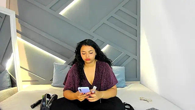 scarlett  3 online show from 31, 5, 2026