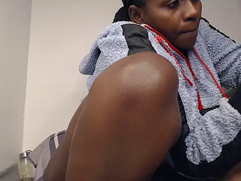 irreplaceable ebony online show from 31, 5, 2026