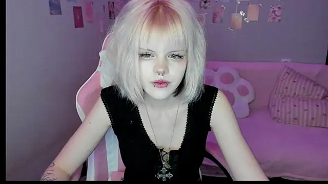 VelvetAlice online show from 15, 7, 2026