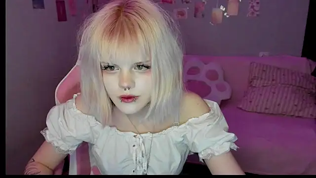 VelvetAlice online show from 17, 7, 2026