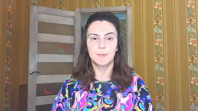 warm pearl online show from 25, 5, 2026