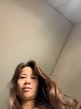 kiss loo online show from 9, 6, 2026