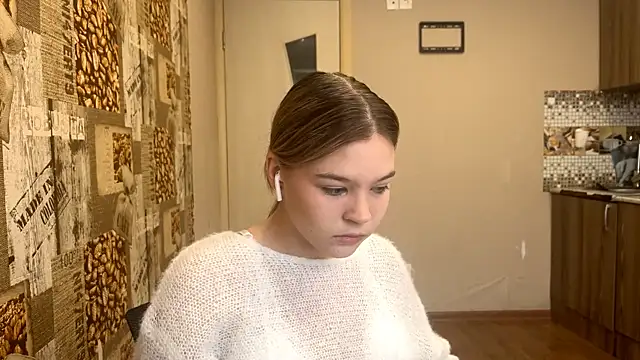 HellyRay online show from 1, 6, 2026