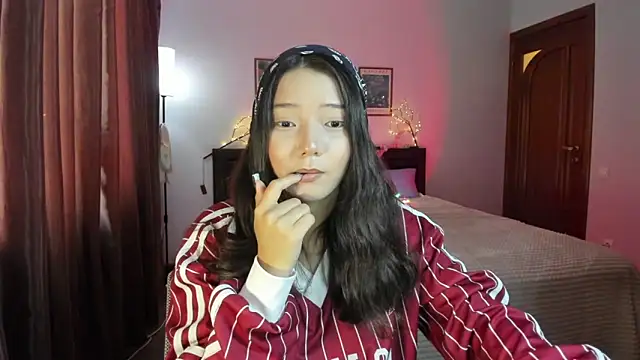 milana marttt online show from 12, 7, 2026