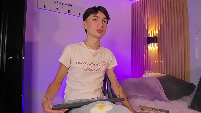 kitty  bunny online show from 28, 5, 2026