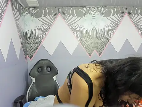 AuroraGreyy online show from 27, 5, 2026