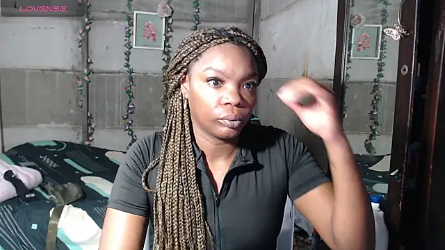 Snapshot of kenyaCocoa chatting on 1, 6, 2026 kenyaCocoa online show from 1, 6, 2026