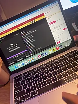 Snapshot of k-kinky chatting on 18, 6, 2026 k-kinky online show from 18, 6, 2026