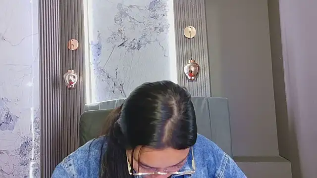 Snapshot of adaira31 chatting on 13, 7, 2026 adaira31 online show from 13, 7, 2026