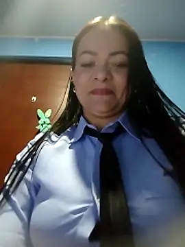 MONSERRAT ETHAN online show from 16, 6, 2026