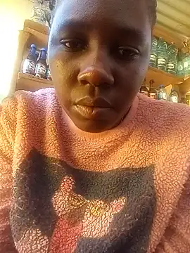 prettyqueency online show from 17, 6, 2026