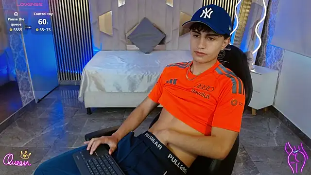 Kyler tay online show from 23, 7, 2026