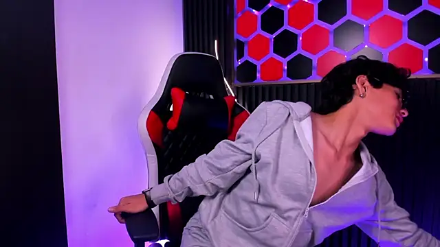 SantyFoxxs online show from 21, 7, 2026