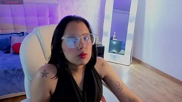 katy blush online show from 3, 6, 2026