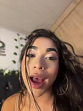 BellaRicciX X online show from 4, 6, 2026