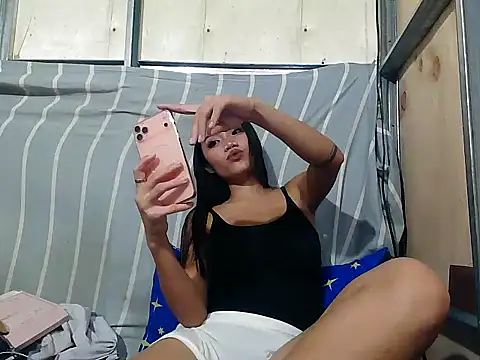 Snapshot of PINAY_SkinnyGirl123 chatting on 15, 7, 2026 PINAY SkinnyGirl123 online show from 15, 7, 2026