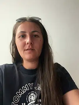 BrunetteNymph online show from 16, 7, 2026