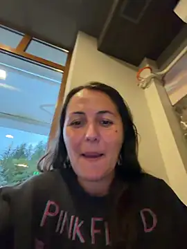 BrunetteNymph online show from 17, 7, 2026