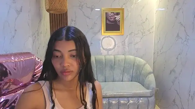 valentina gomez s online show from 3, 6, 2026
